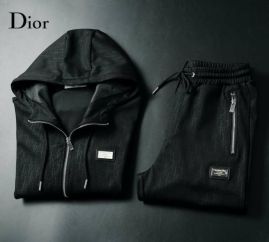 Picture of Dior SweatSuits _SKUDiorM-3XL25cn19027862